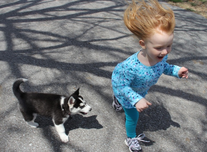 Kids Who Grow Up With Pets Are Healthier, According to Research
