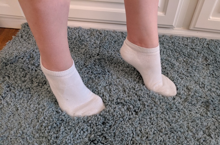 What It Means When Your Kid Walks on Their Toes